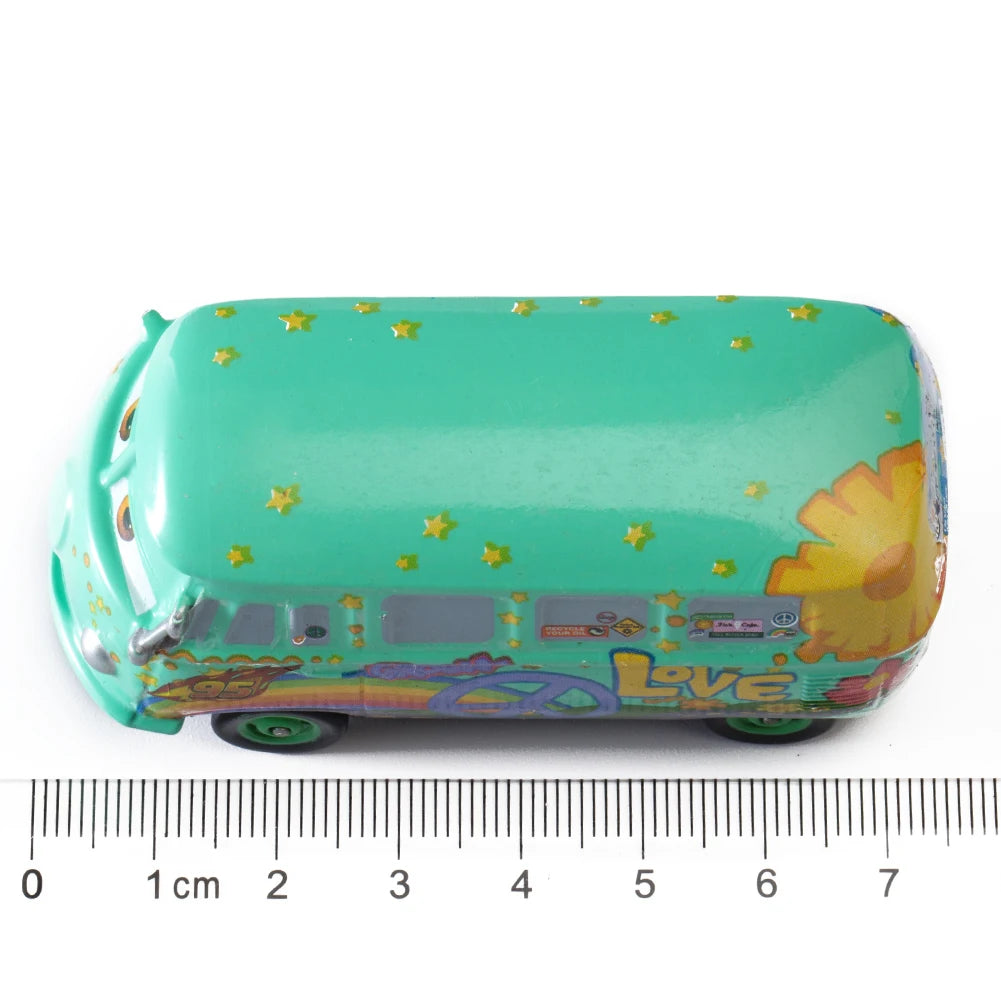 Disney Pixar Cars 3 Lightning Mcqueen Toys Mater Model Collection 1:55