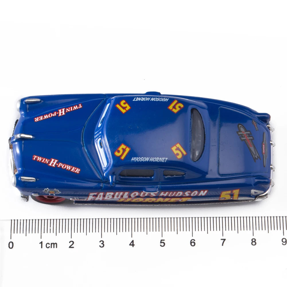 Disney Pixar Cars 3 Lightning Mcqueen Toys Mater Model Collection 1:55